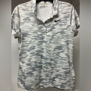 Nike women’s golf shirt